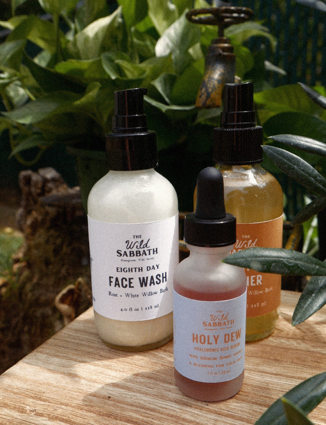 Handcrafted Holy Dew Hyaluronic Acid Serum